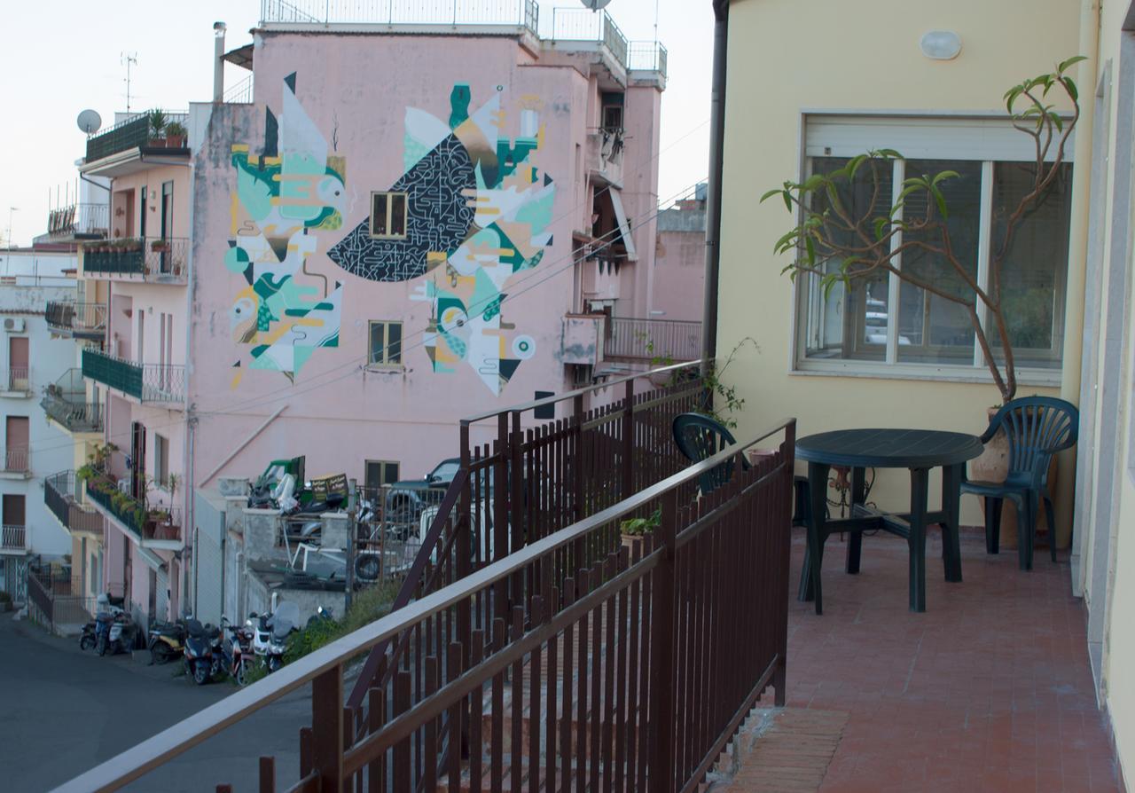 Bed & Breakfast Lighea Giardini Naxos Exterior foto