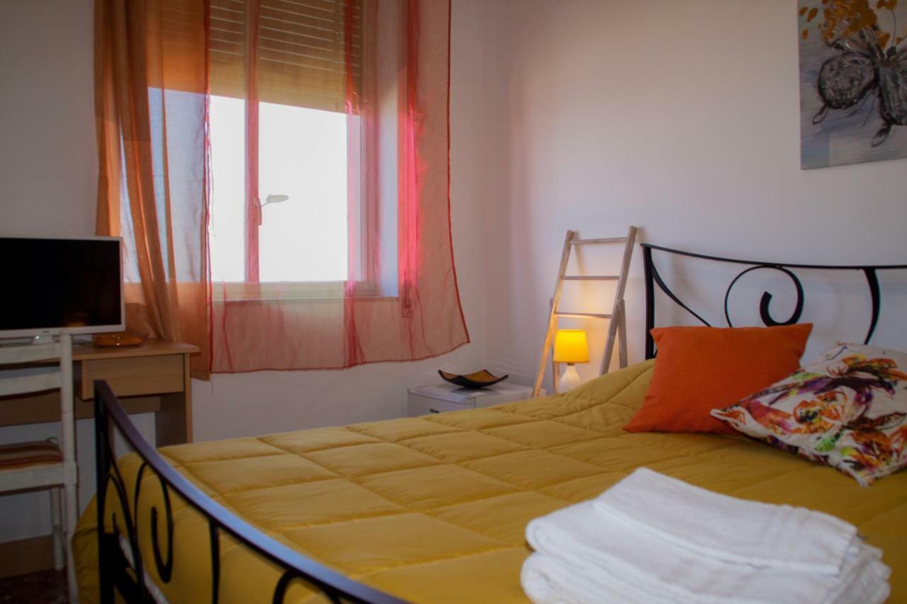 Bed & Breakfast Lighea Giardini Naxos Exterior foto